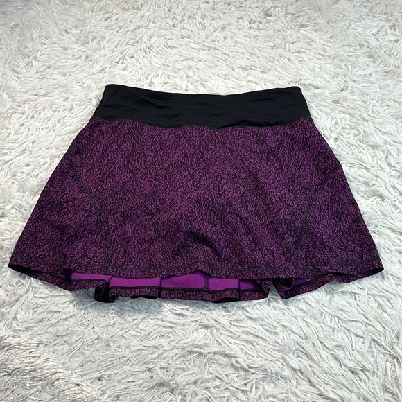 Lululemon Circuit Breaker Skirt (Tall) (15") Circuit Aurora Black / Black - Picture 1 of 7